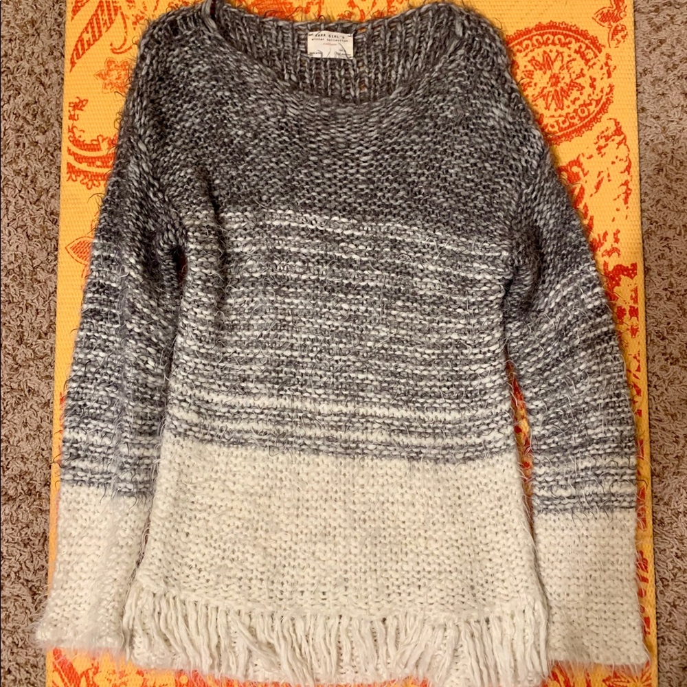 Zara cozy knit pull over sweater